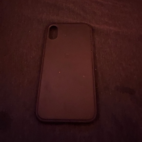 XR phone case from Amazon - Picture 2 of 4